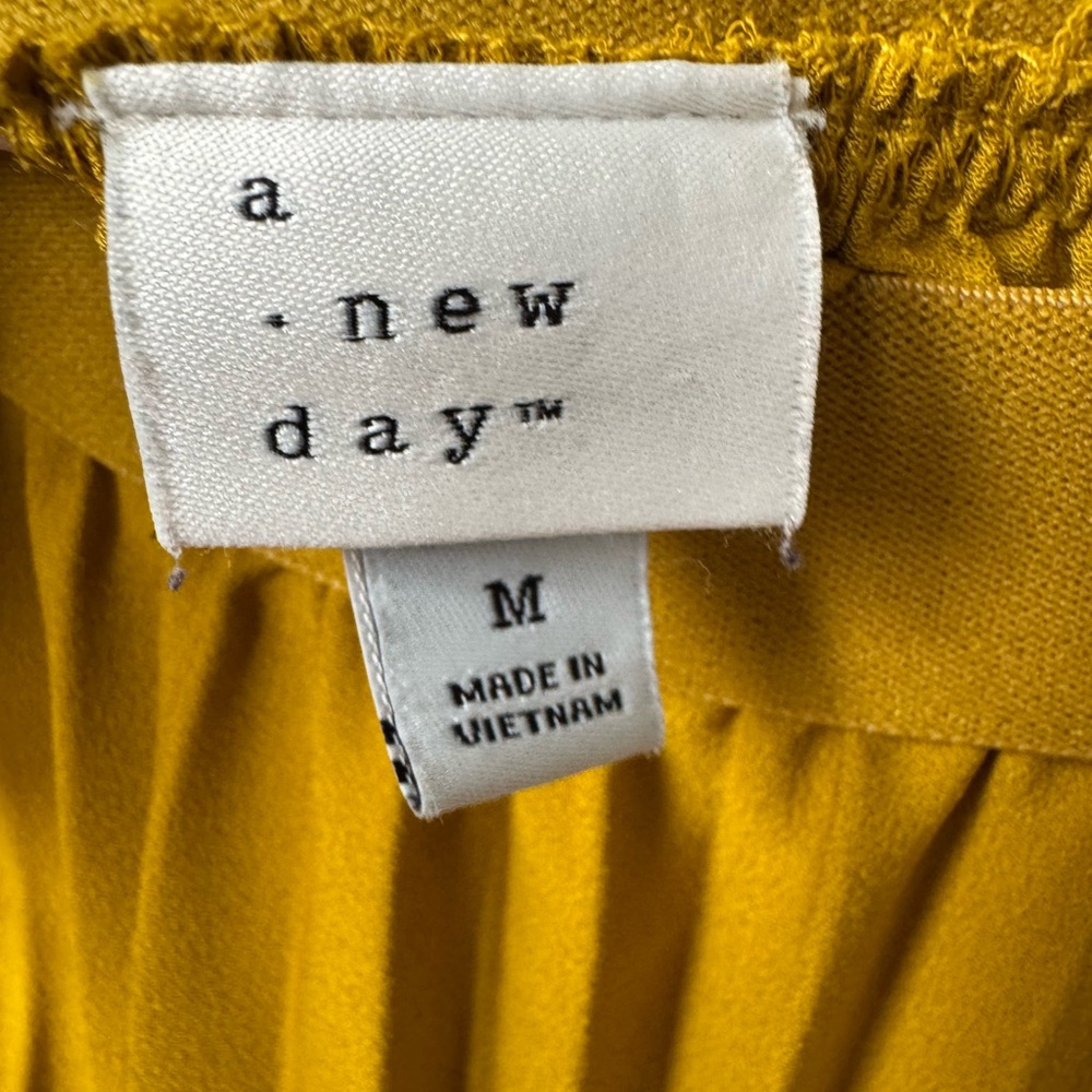 A New Day Midi Accordion Pleated Skirt - Picture 3 of 3